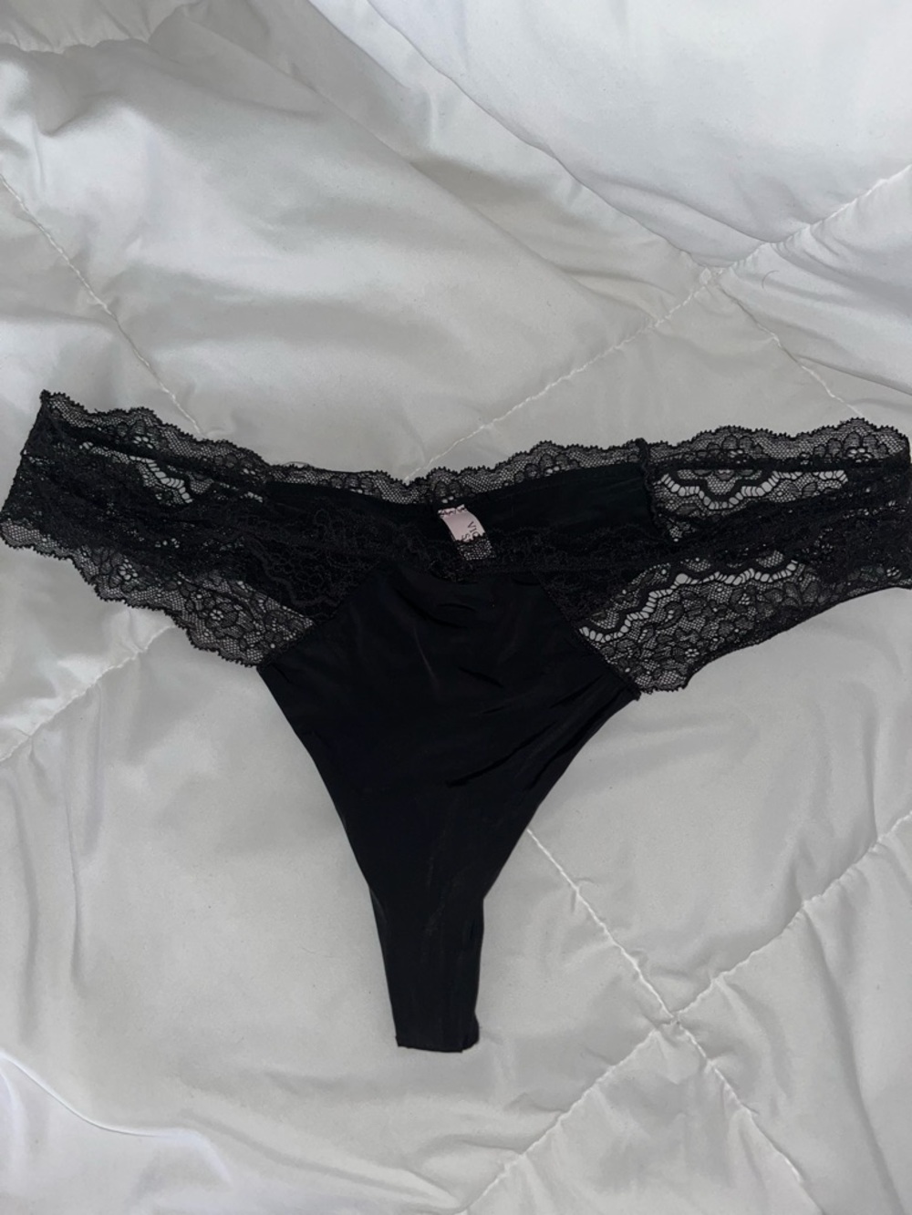 Victoria’s Secret Thong Size Large